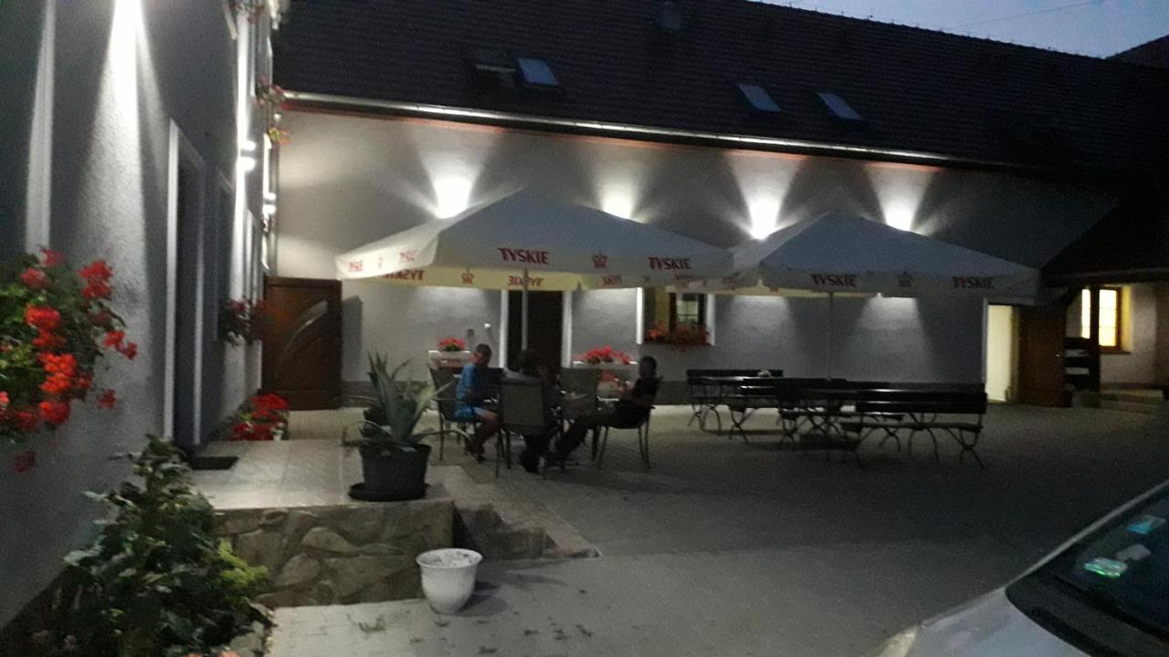 Zajazd Zacheta Kamienna Gora Eksteriør billede